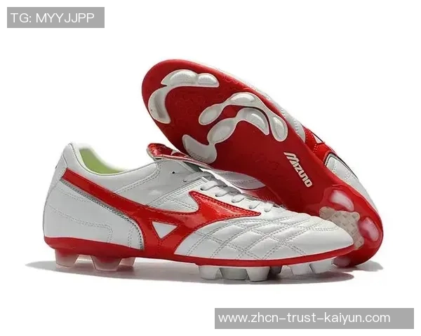 复刻宝石足球的魅力与价值探讨:传承经典与创新结合的完美之作 复刻宝石足球的魅力与价值探讨:传承经典与创新结合的完美之作